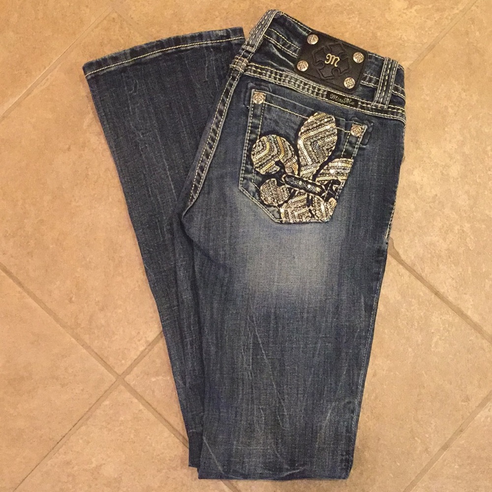 Miss Me boot cut denim bling jeans! Size 27